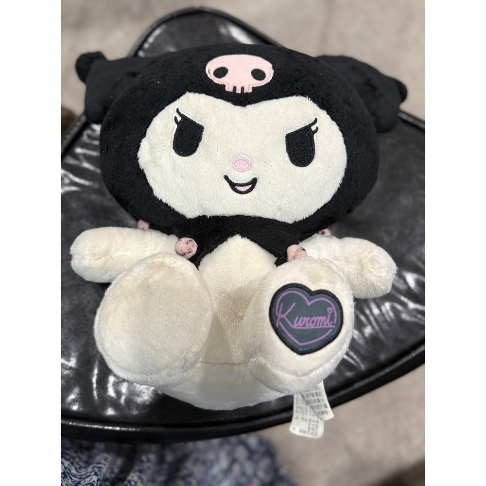 Kuromi Plush Doll Stuffed Animal‎ Kawaii Sanrio Character  White Heart Badge 14"
